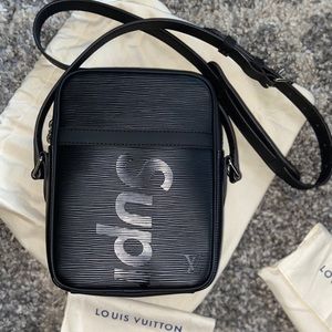 SUPREME X LV EPI LEATHER DANUBE